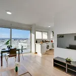 The Lighthouse 1 Bedroom 604 * 라르나카