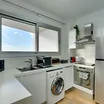 The Lighthouse 1 Bedroom 604 아파트