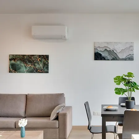 The Lighthouse 1 Bedroom 604 شقة لارنكا