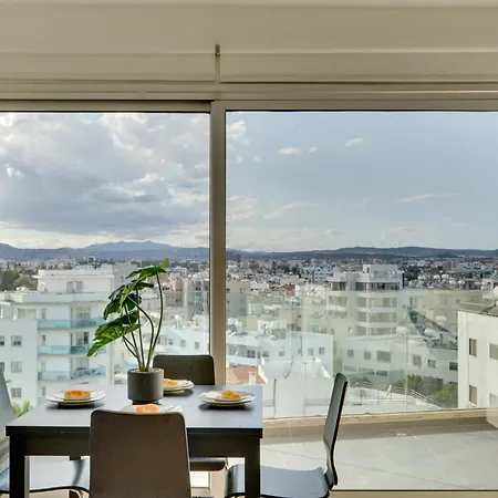 The Lighthouse 1 Bedroom 604 *