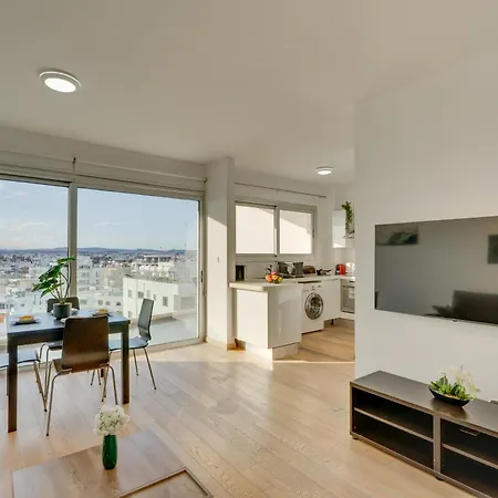 Daire The Lighthouse 1 Bedroom 604