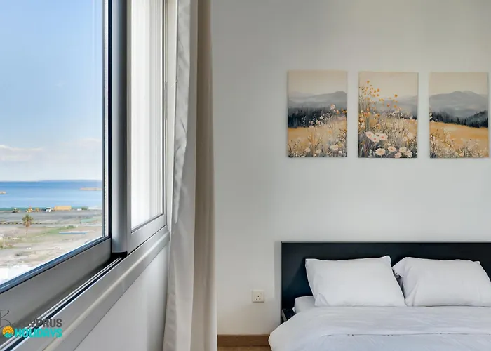 The Lighthouse 1 Bedroom 604 アパート ラルナカ