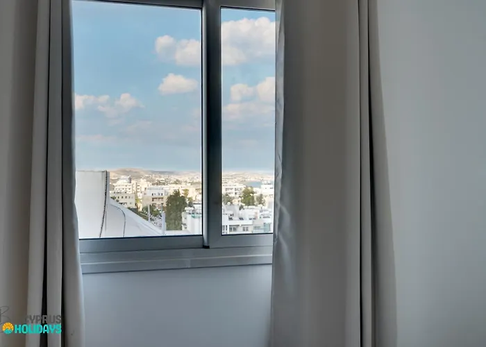 The Lighthouse 1 Bedroom 604 * Larnaca